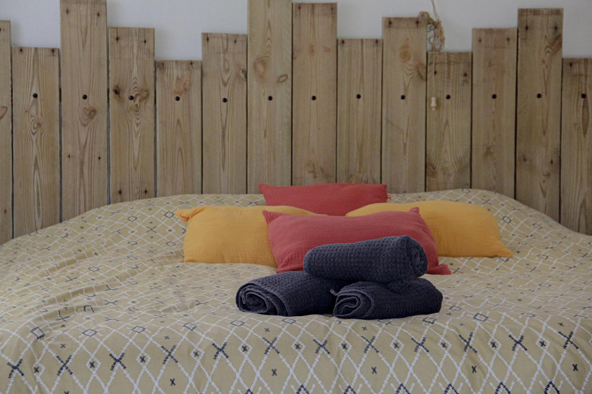 Les Ricoux Apartment Montfroc Екстериор снимка
