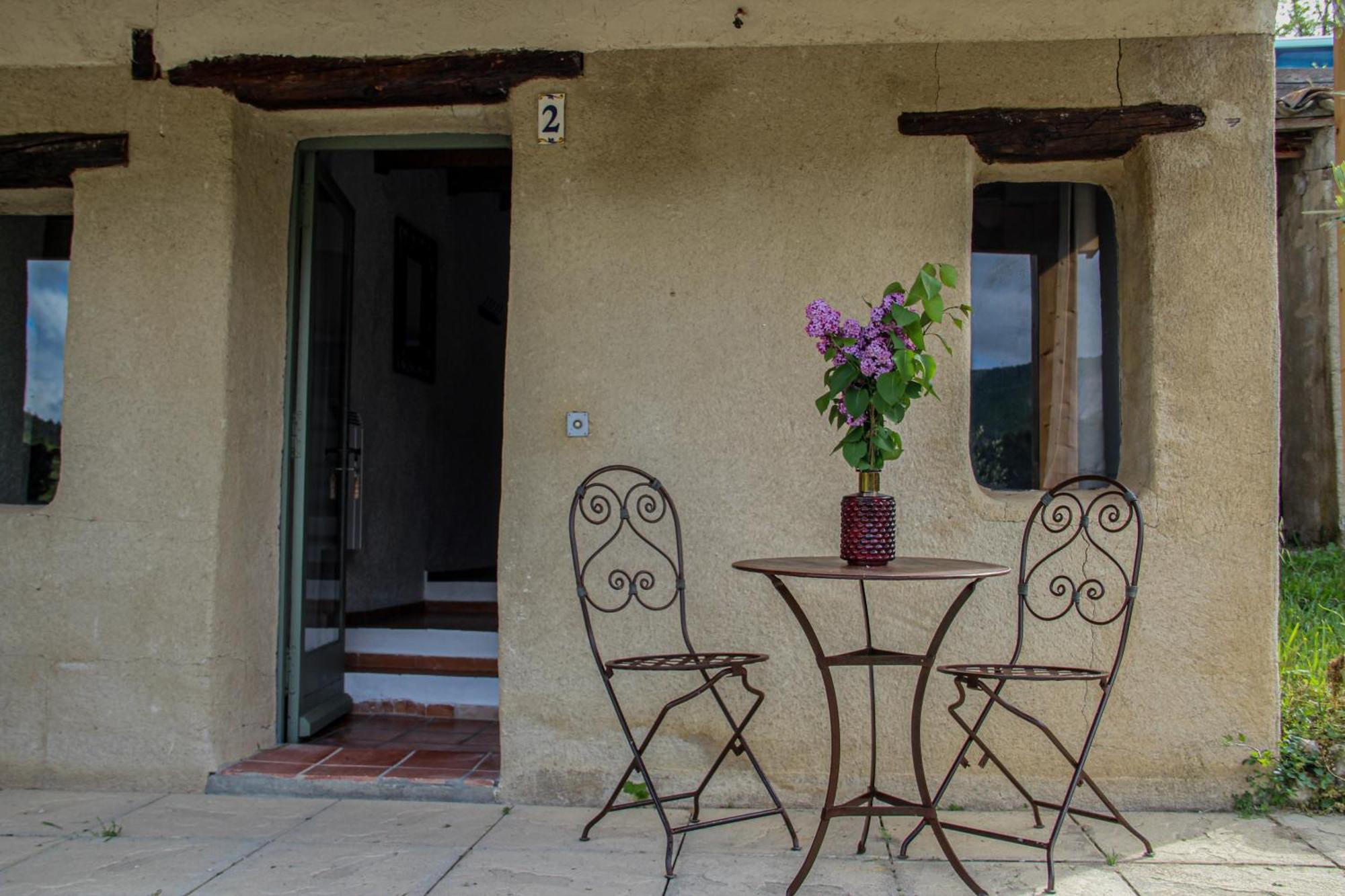 Les Ricoux Apartment Montfroc Екстериор снимка