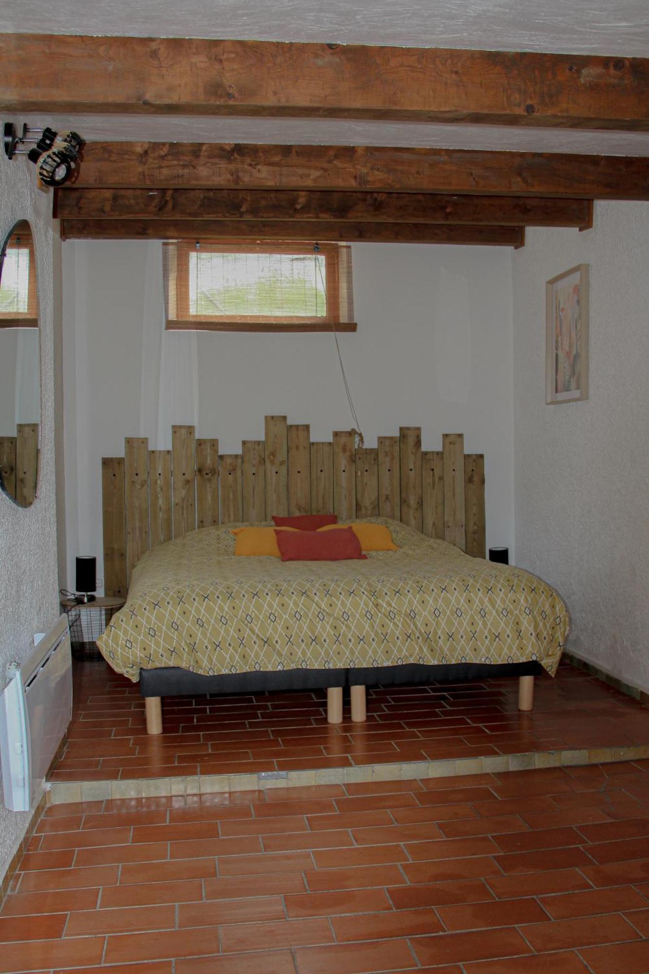 Les Ricoux Apartment Montfroc Екстериор снимка