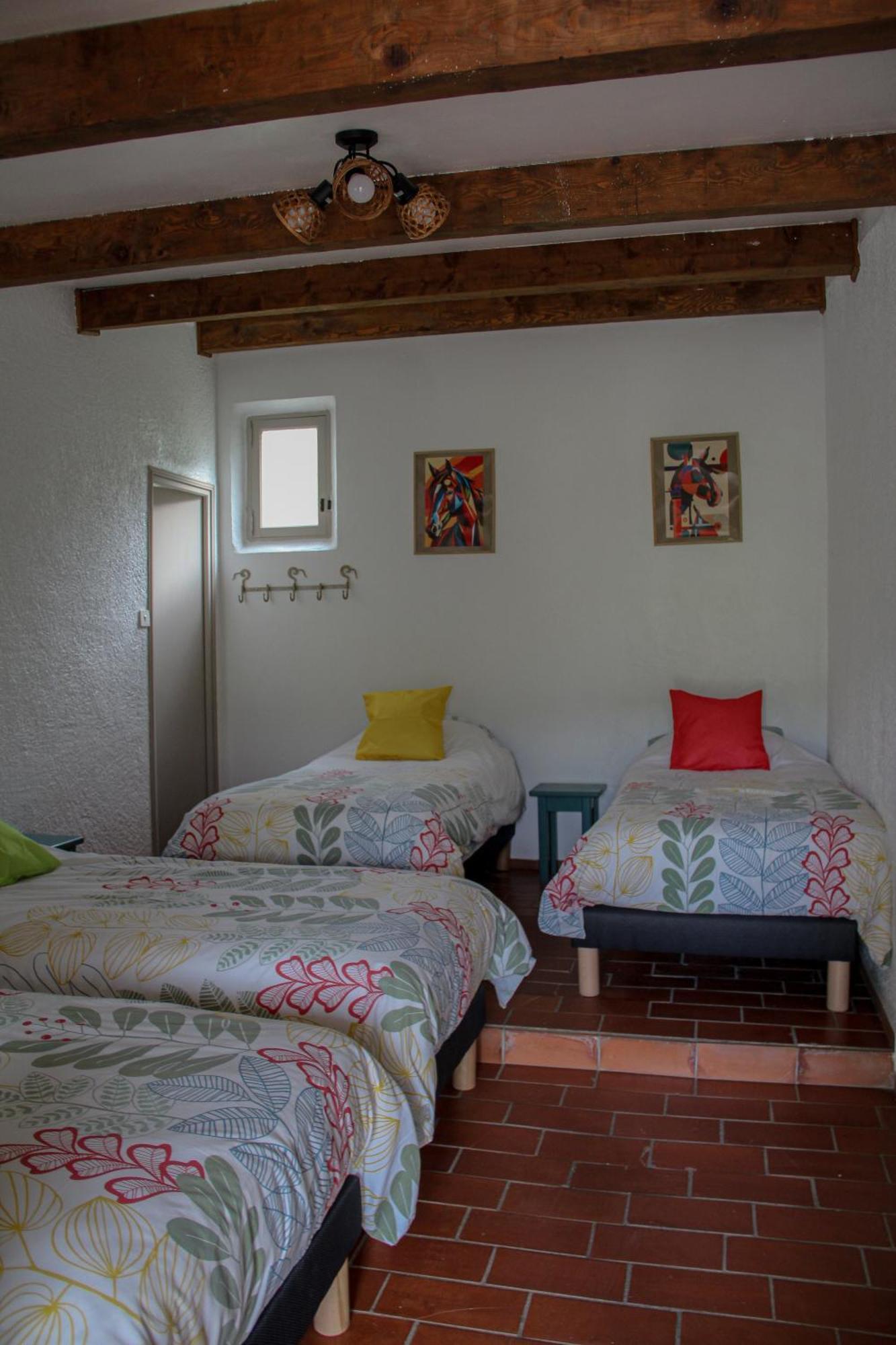 Les Ricoux Apartment Montfroc Екстериор снимка