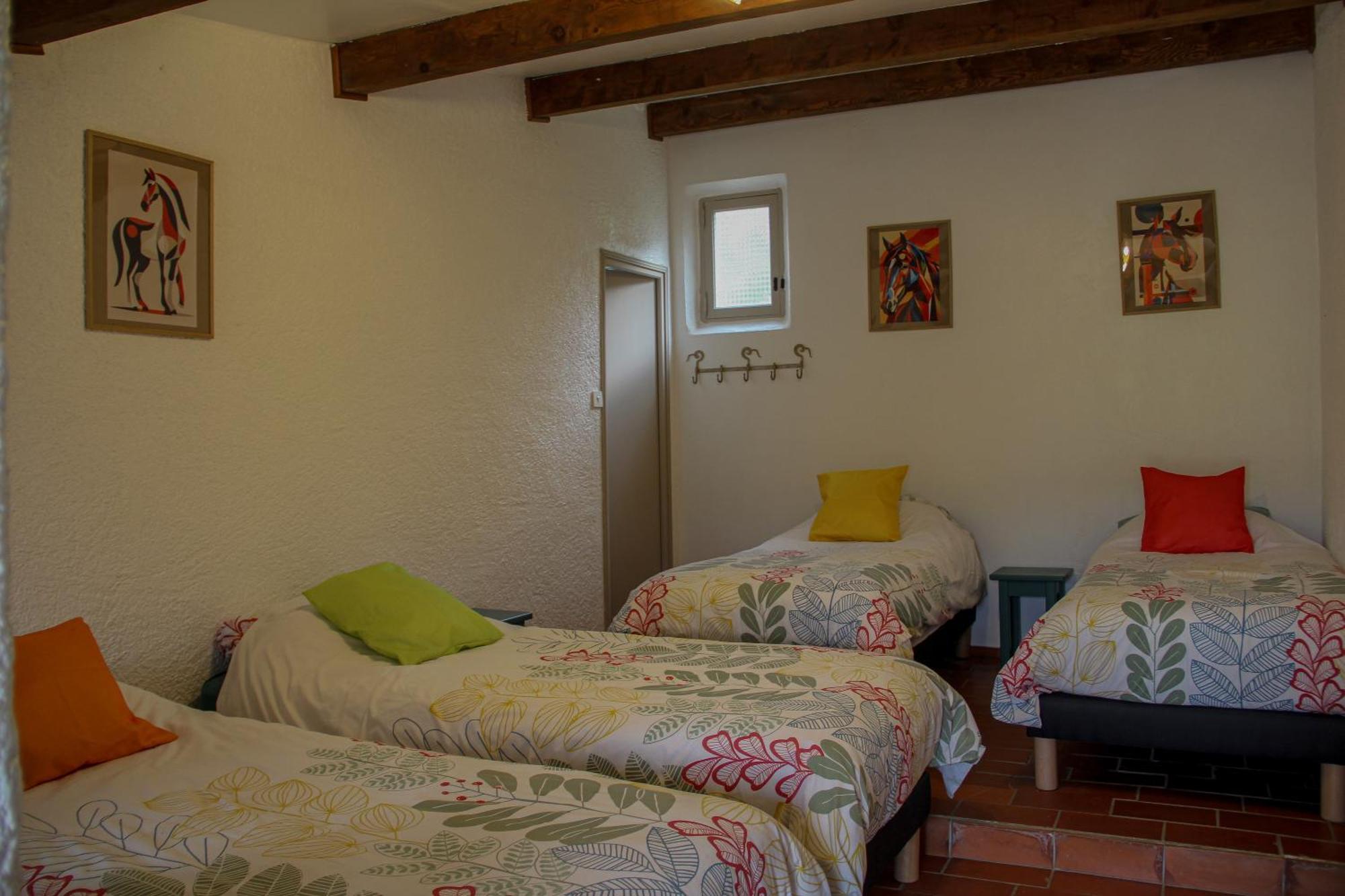 Les Ricoux Apartment Montfroc Екстериор снимка