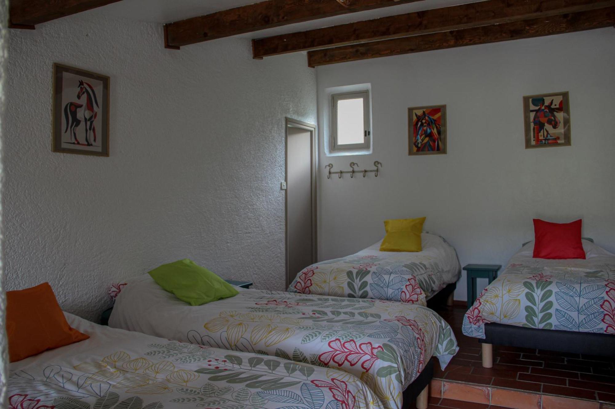 Les Ricoux Apartment Montfroc Екстериор снимка