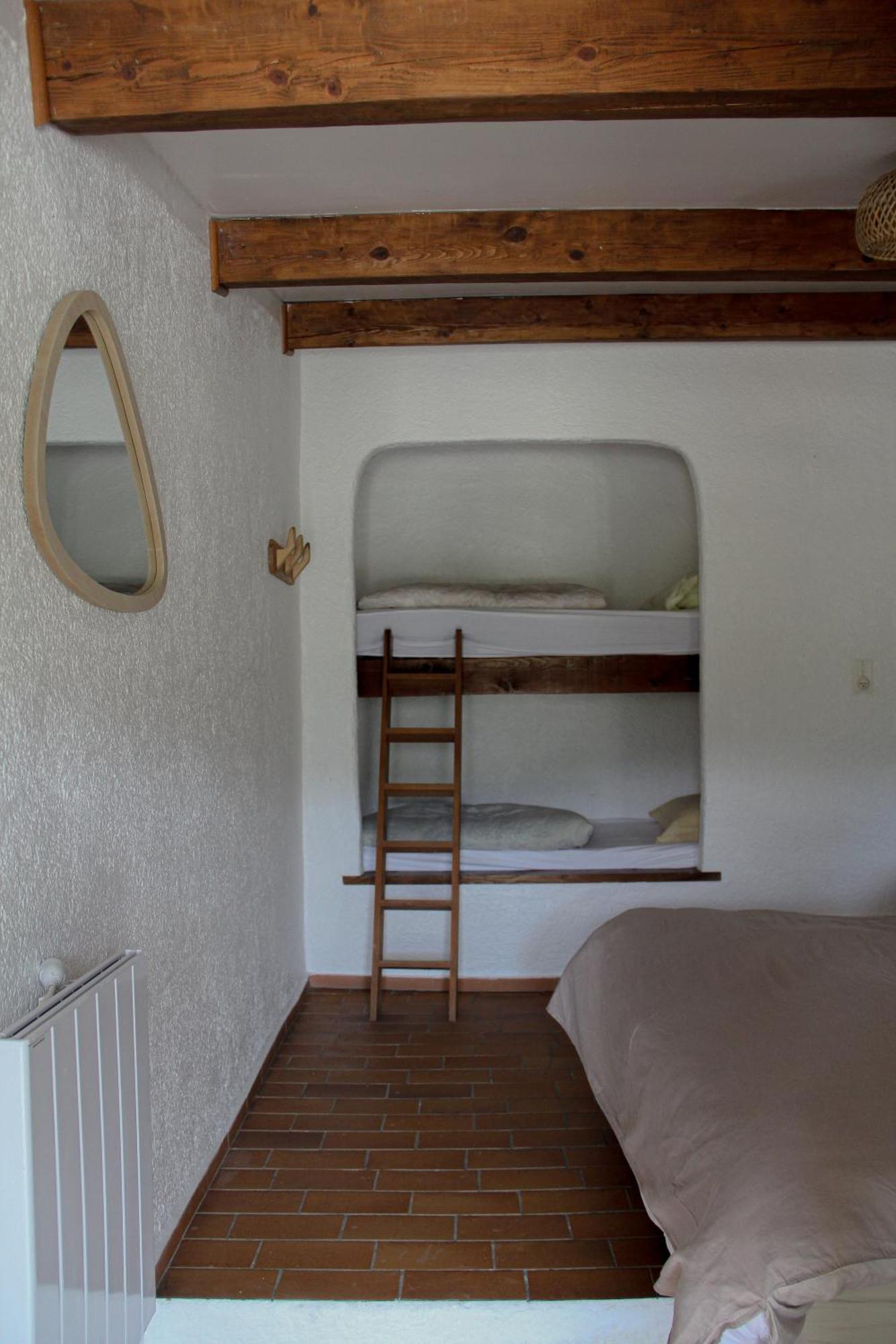 Les Ricoux Apartment Montfroc Екстериор снимка