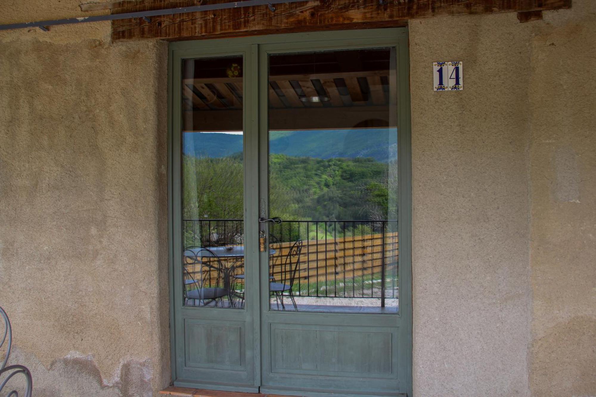 Les Ricoux Apartment Montfroc Екстериор снимка